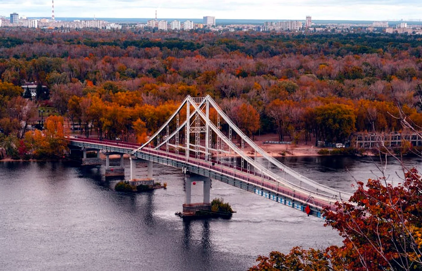 СЕС у Херсонській області: сонячні електростанції, АКБ та резервне живлення - локальний розрахунок СЕС, АКБ і резервного живлення